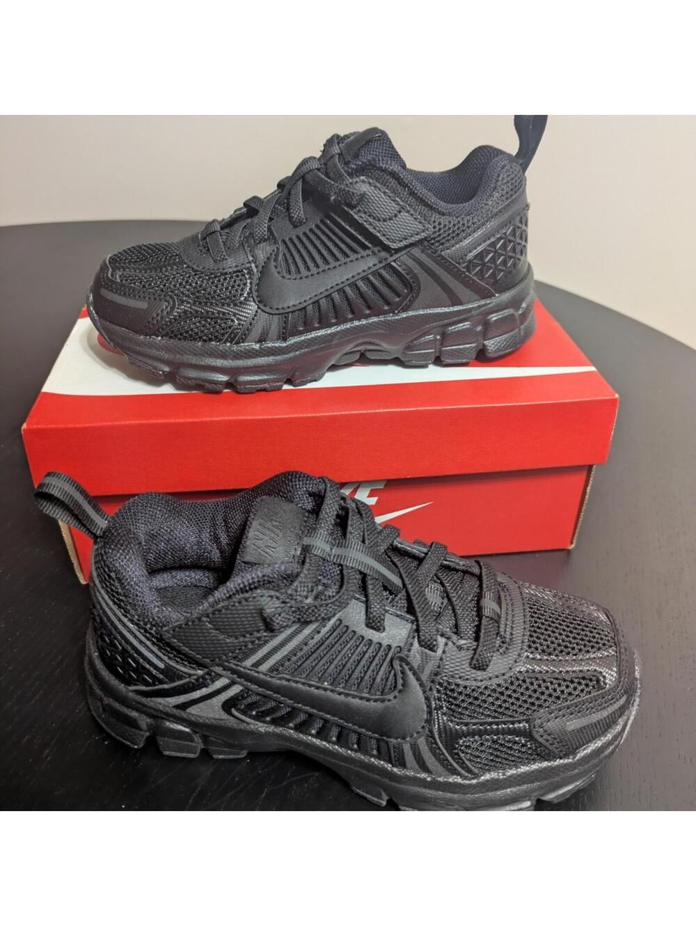 Nike Vomero 5 - Athletic Shoes In Black - New In Box [COPY]